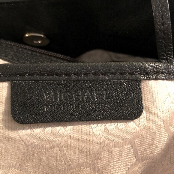 MICHAEL KORS Hamilton Bag - Picture 4 of 12